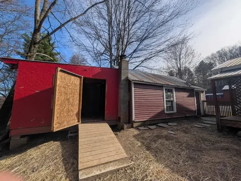 169 Fairground Heights Springfield VT 05156