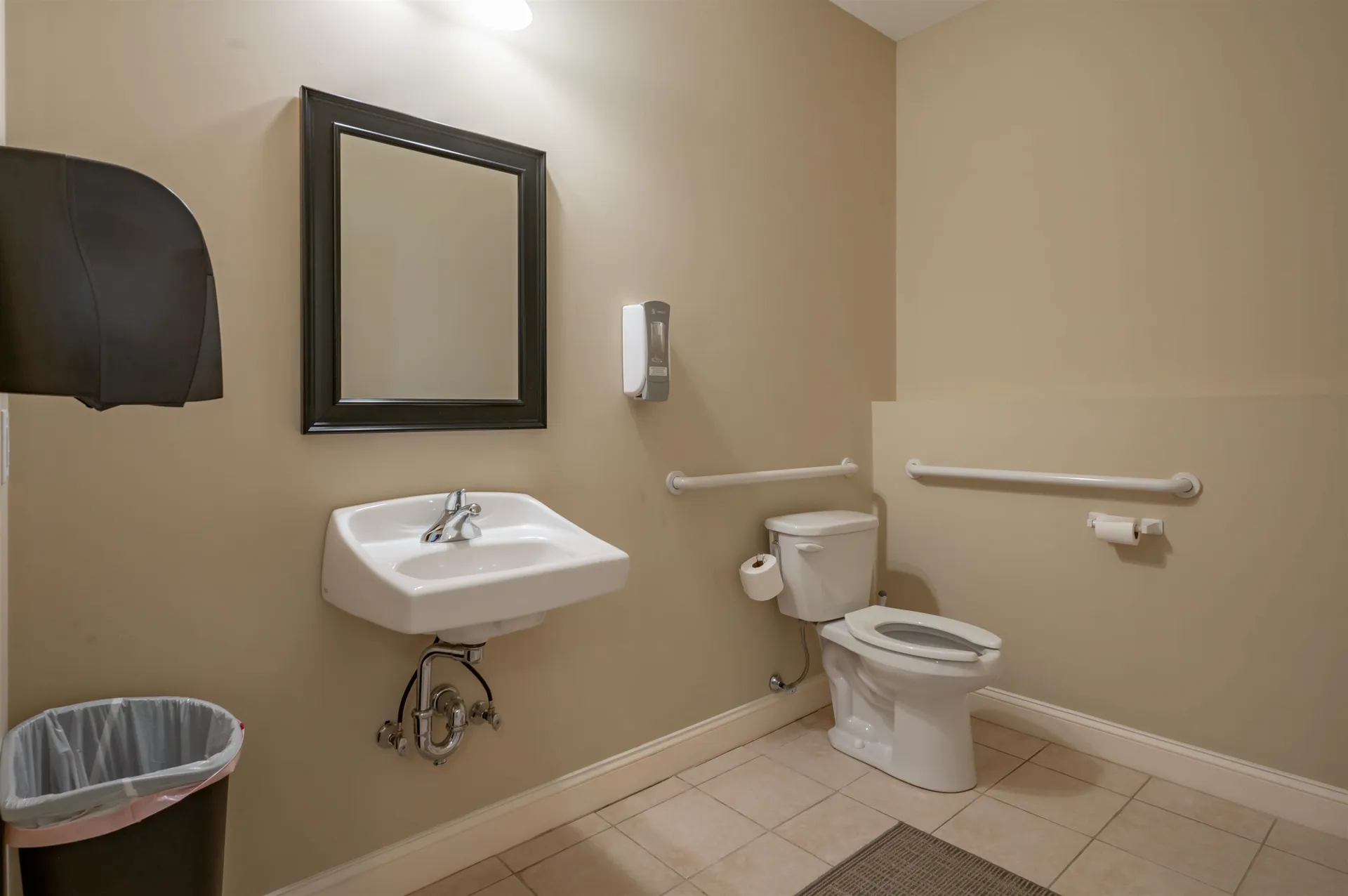 12 Torrey Pines Circle Plaistow NH 03865