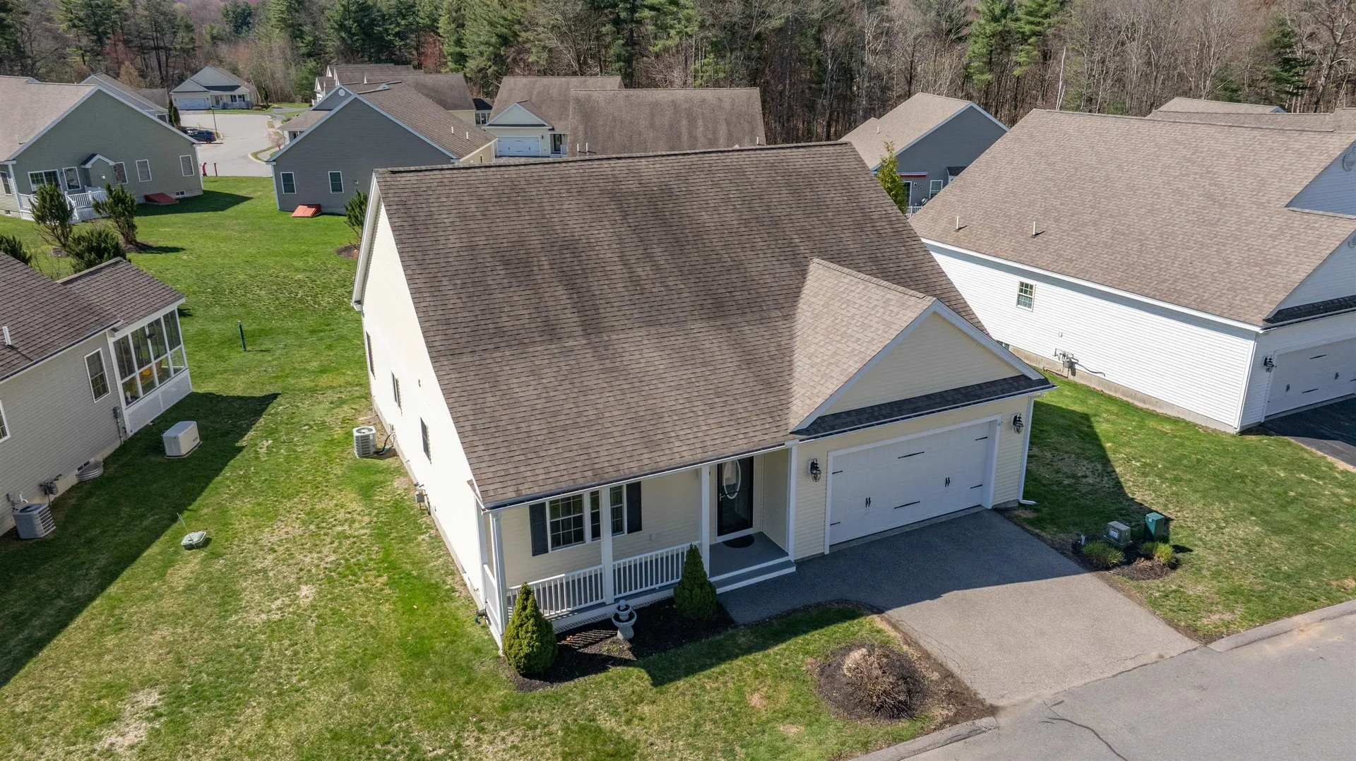 12 Torrey Pines Circle Plaistow NH 03865