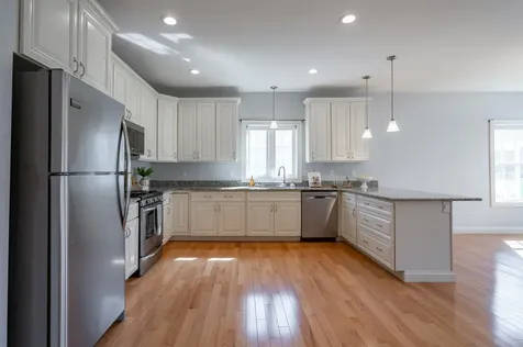 12 Torrey Pines Circle Plaistow NH 03865