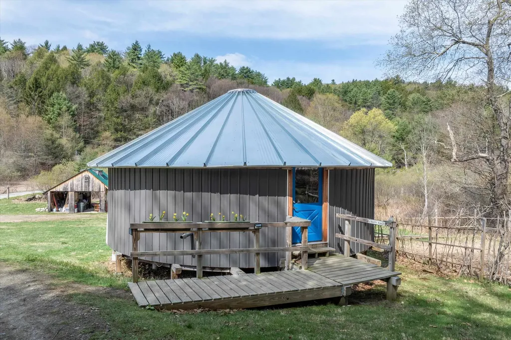 757 Weatherhead Hollow Road Guilford VT 05301
