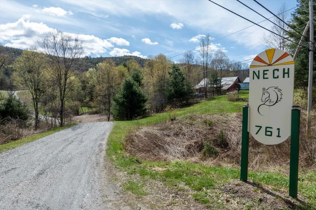 757 Weatherhead Hollow Road Guilford VT 05301