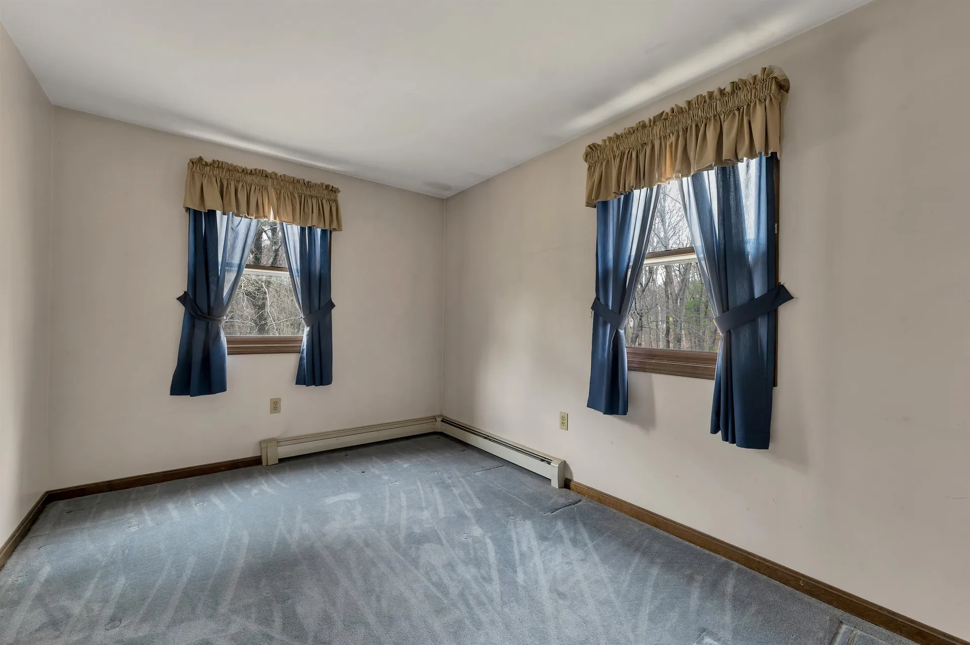 12 Blueberry Road Windham NH 03087