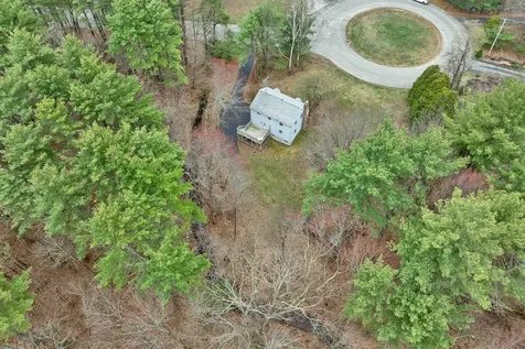 12 Blueberry Road Windham NH 03087