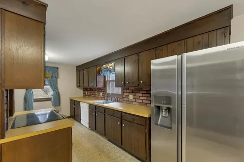 12 Blueberry Road Windham NH 03087