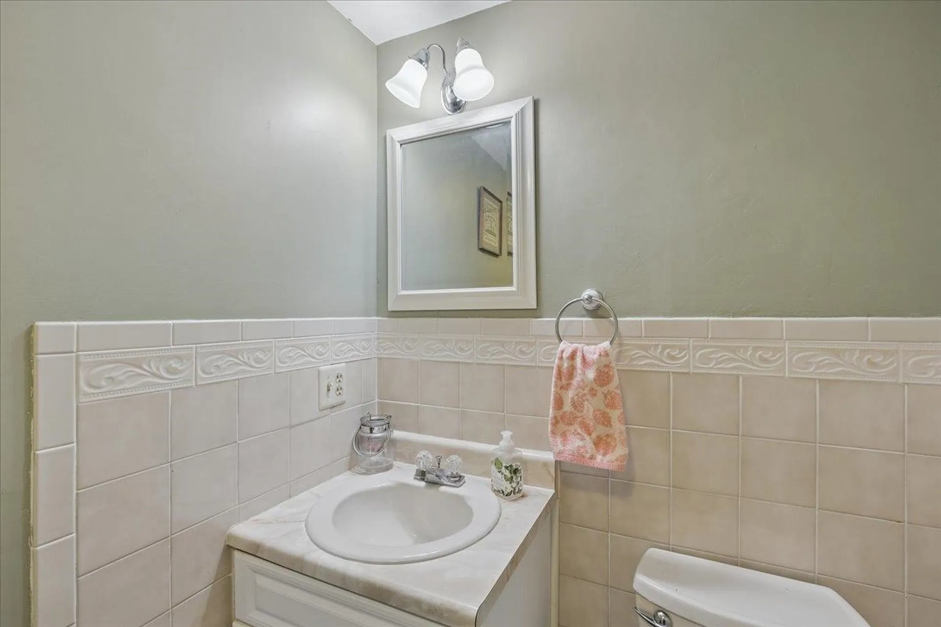 20 Vanden Road Merrimack NH 03054