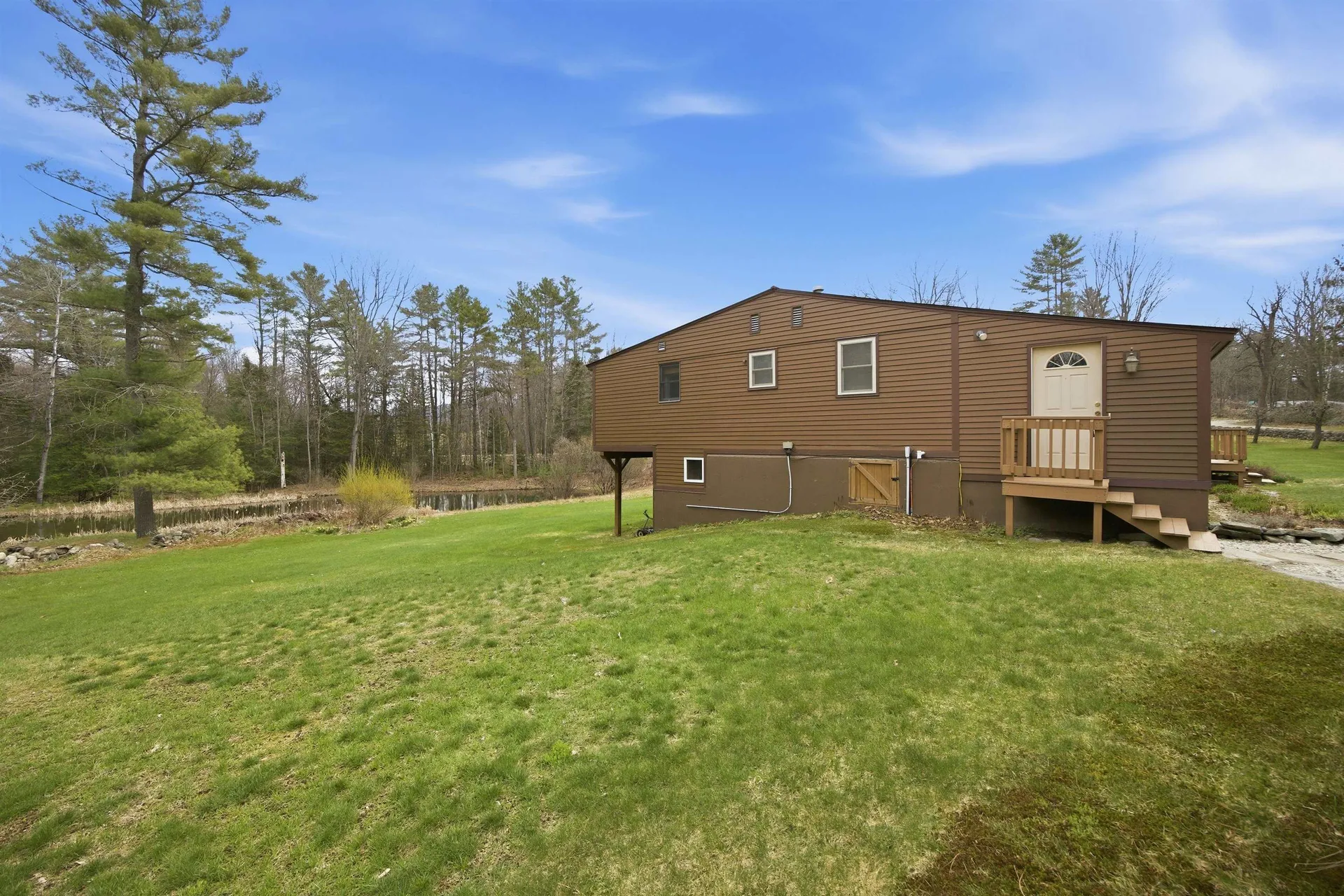 24 Lily Lane Haverhill NH 03774