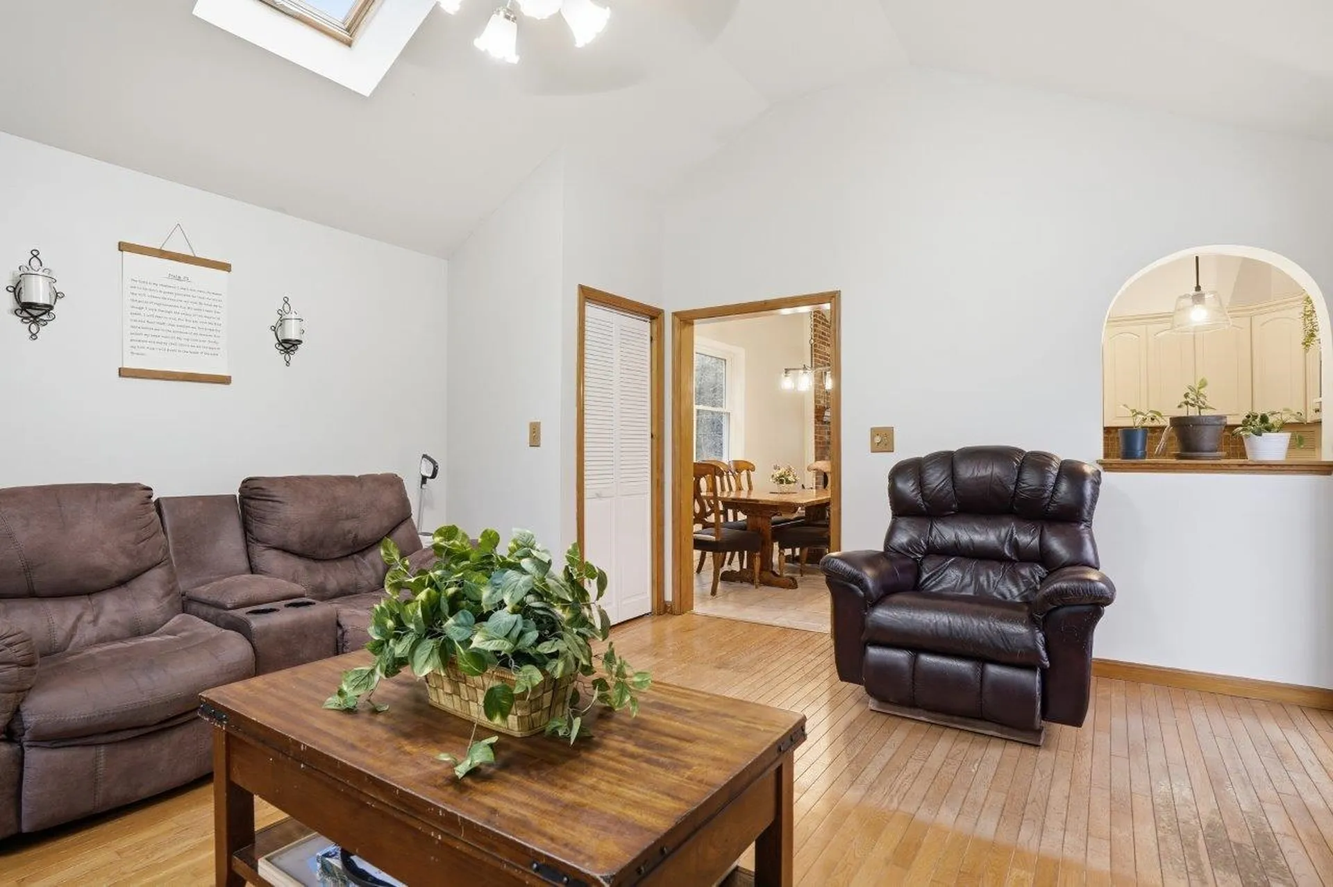 21 W Chamberlain Road Merrimack NH 03054