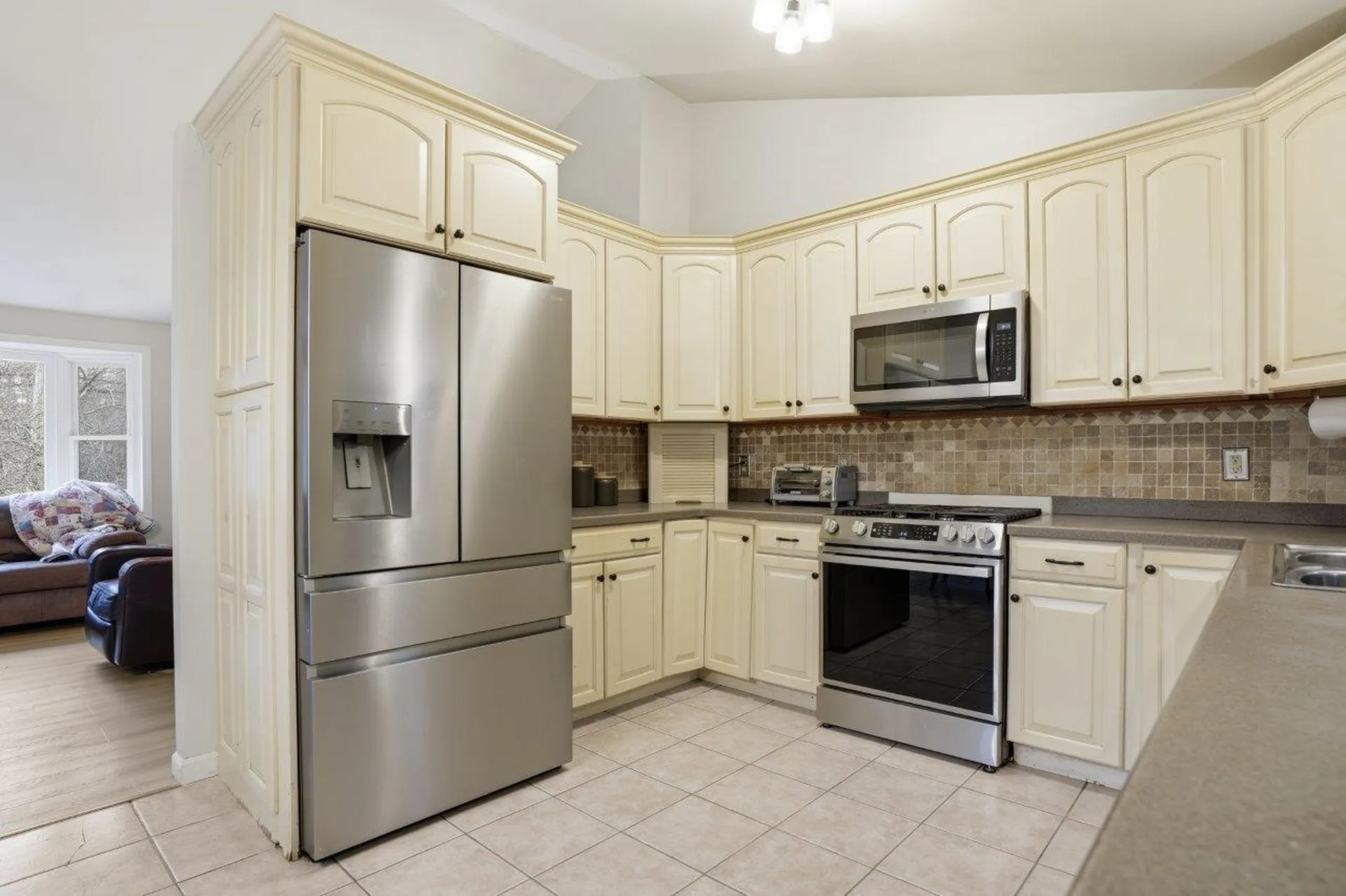21 W Chamberlain Road Merrimack NH 03054