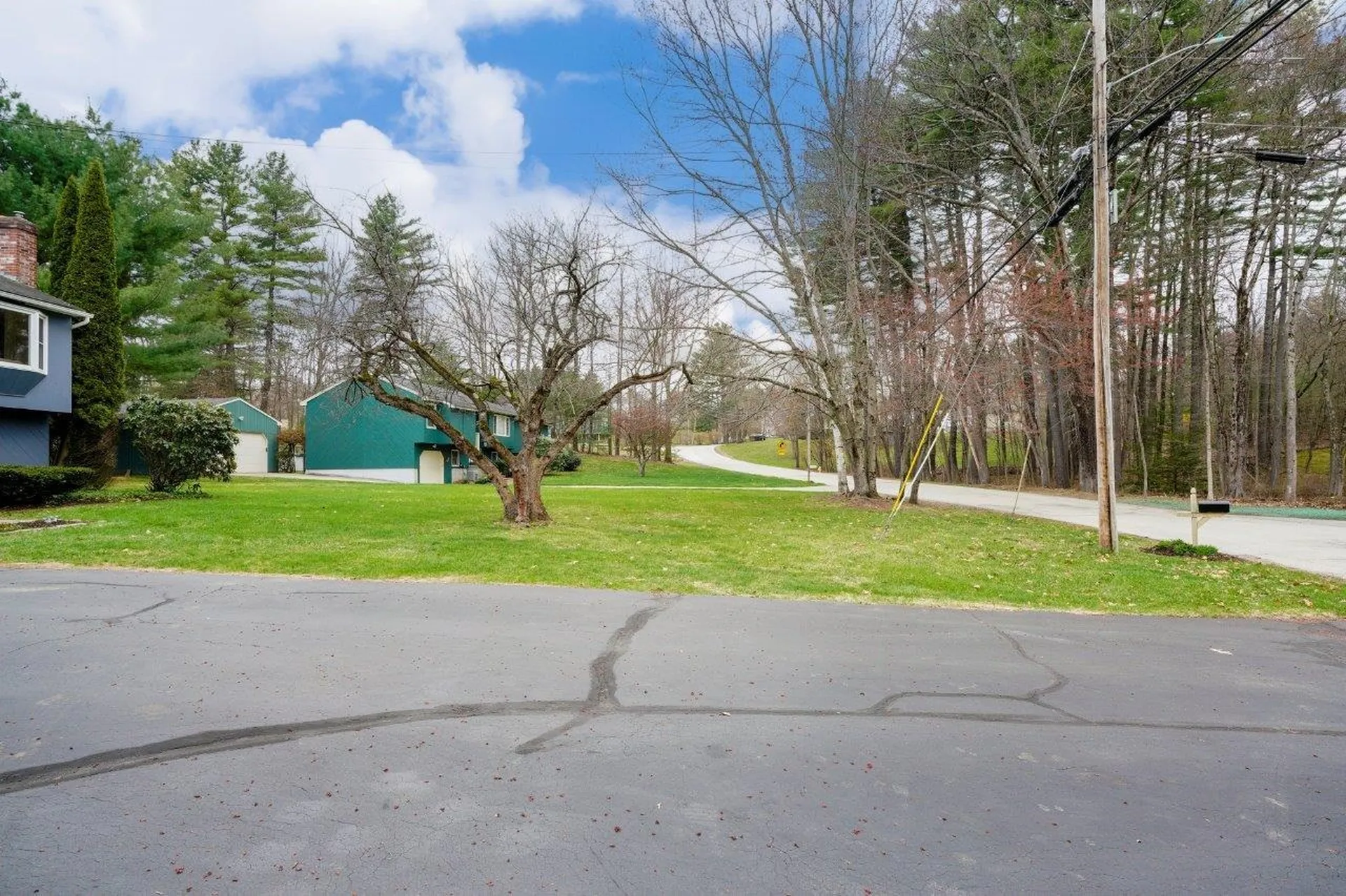 21 W Chamberlain Road Merrimack NH 03054