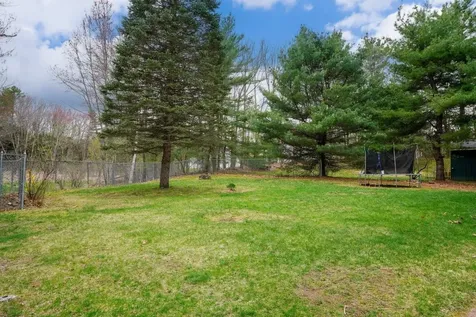 21 W Chamberlain Road Merrimack NH 03054