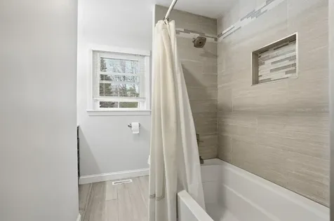 21 W Chamberlain Road Merrimack NH 03054