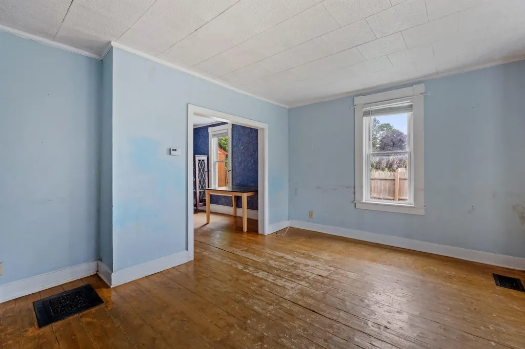 376 Portland Street St. Johnsbury VT 05819