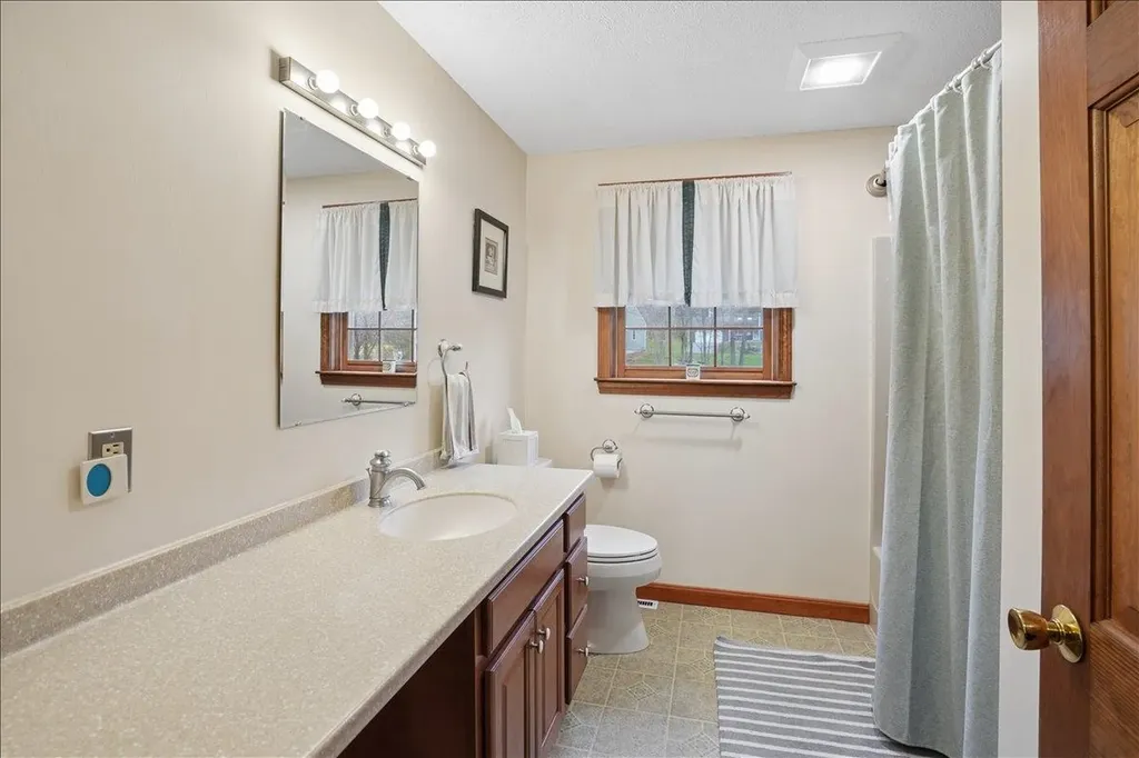 57 Timberline Drive Nashua NH 03062
