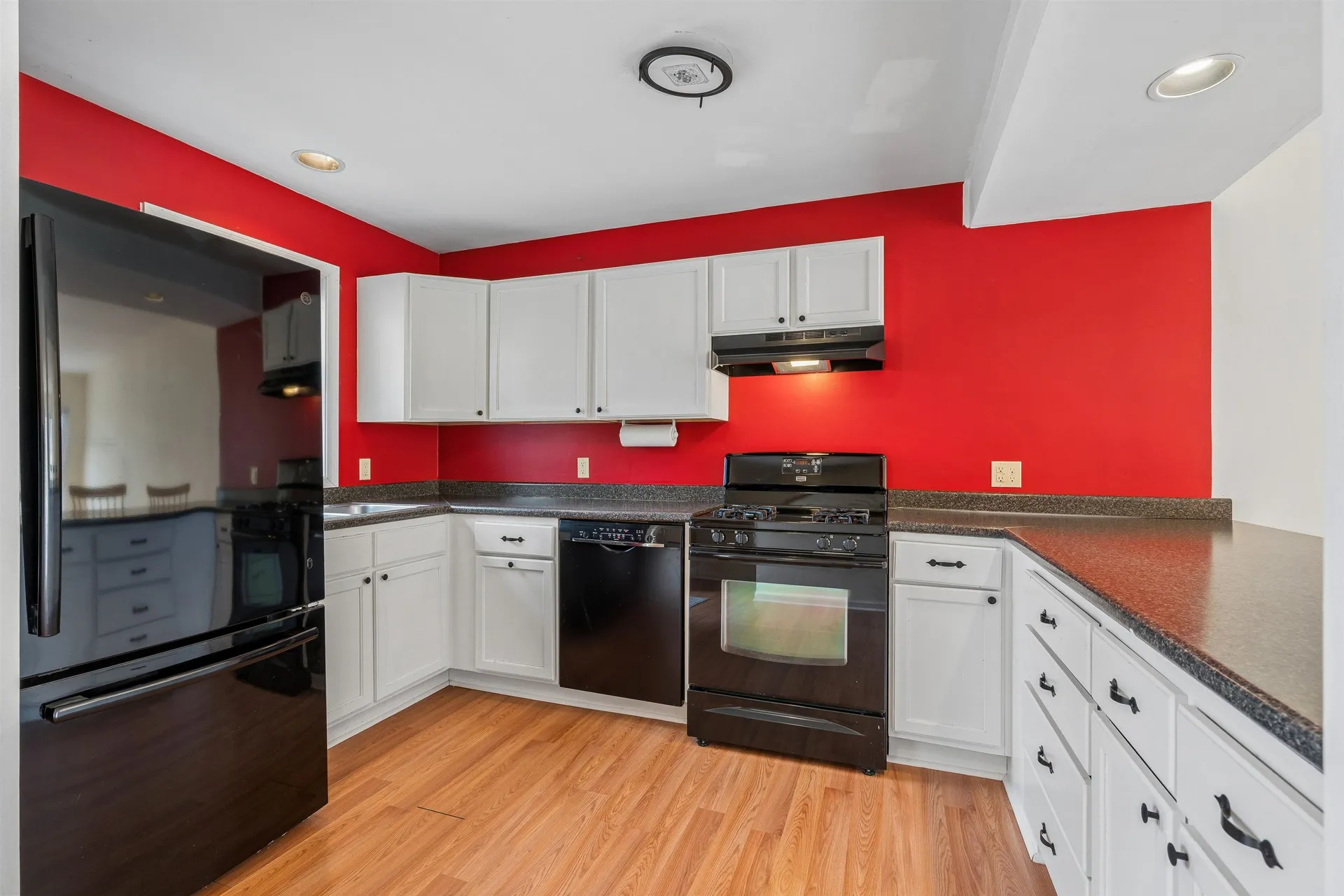 4 Turner Place Enfield NH 03748