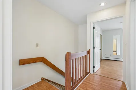 4 Turner Place Enfield NH 03748