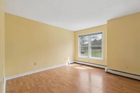 4 Turner Place Enfield NH 03748