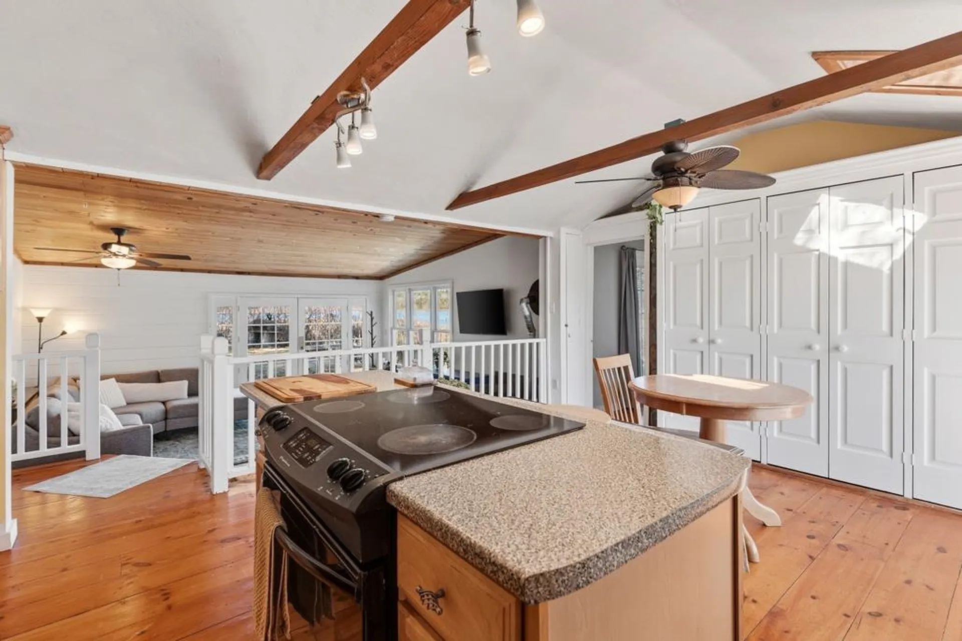 120 Pond Street Newton NH 03858