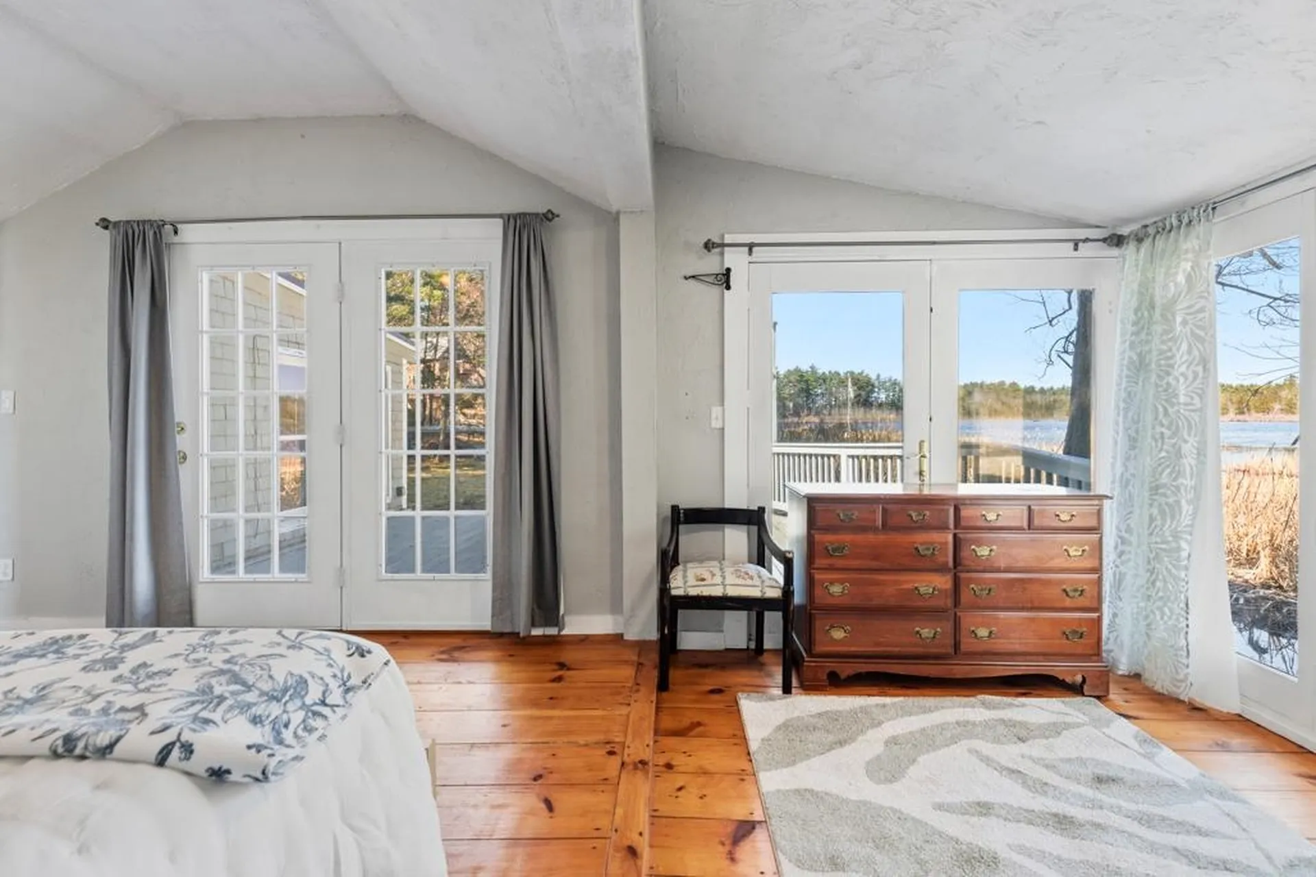 120 Pond Street Newton NH 03858