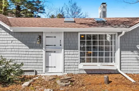 120 Pond Street Newton NH 03858