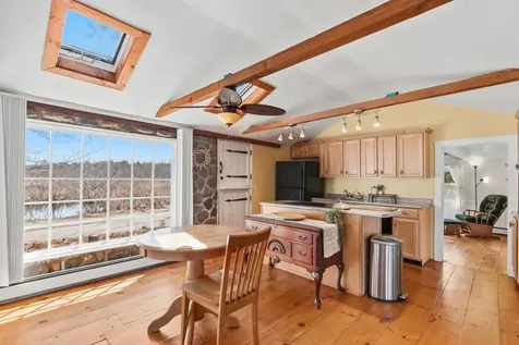120 Pond Street Newton NH 03858