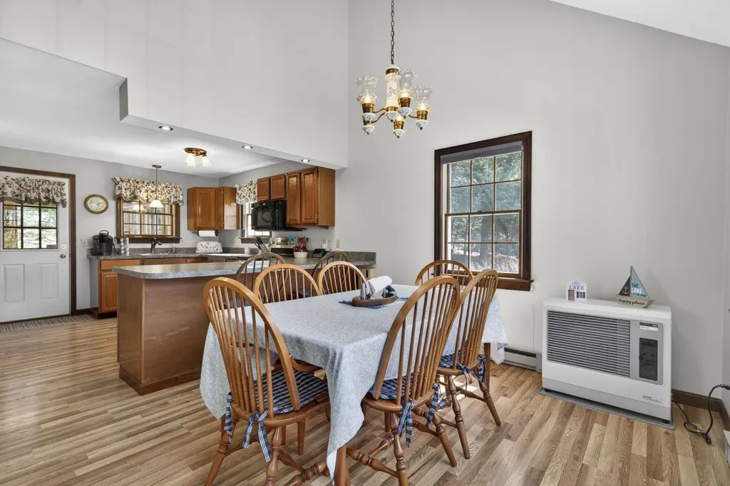 121 Chestnut Drive Gilford NH 03249