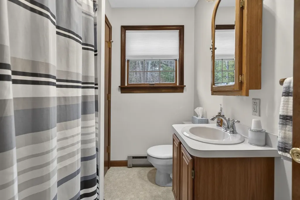 121 Chestnut Drive Gilford NH 03249