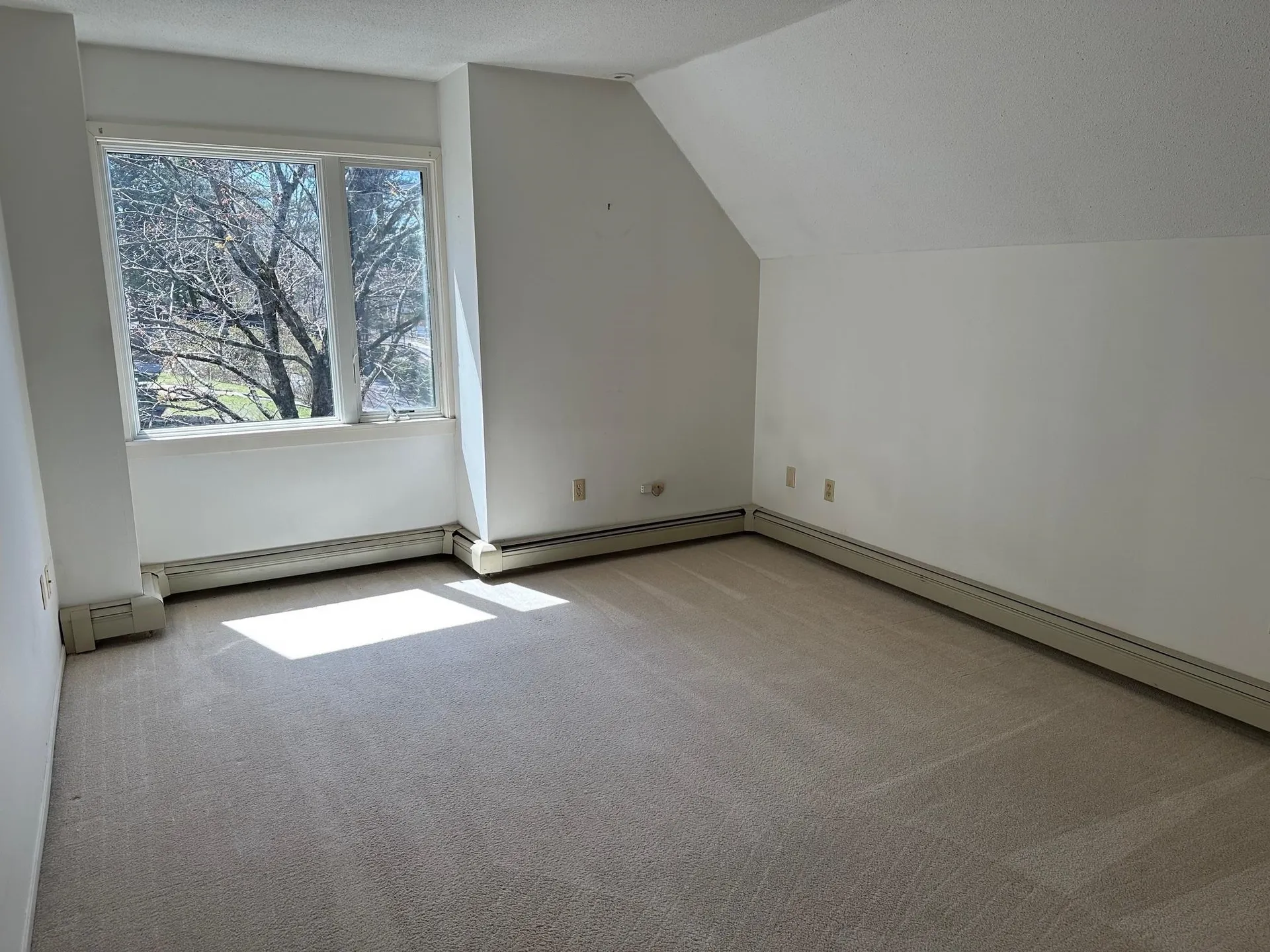 1 Pine Street Peterborough NH 03458