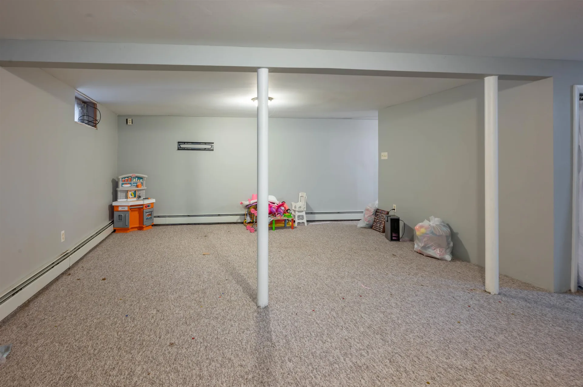 5 Lisa Terrace Pelham NH 03076