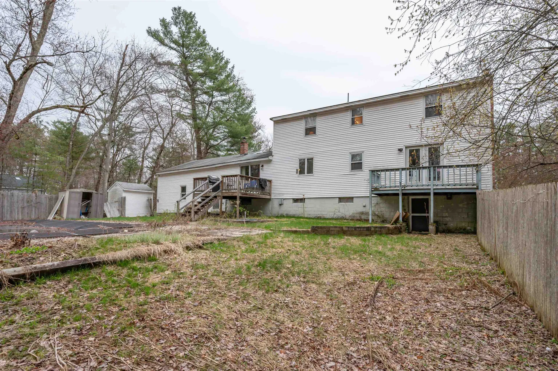 5 Lisa Terrace Pelham NH 03076