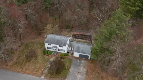 5 Lisa Terrace Pelham NH 03076