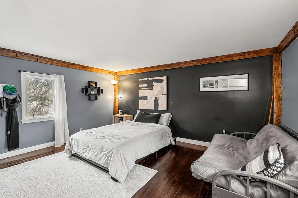256 E Dunstable Road Nashua NH 03062