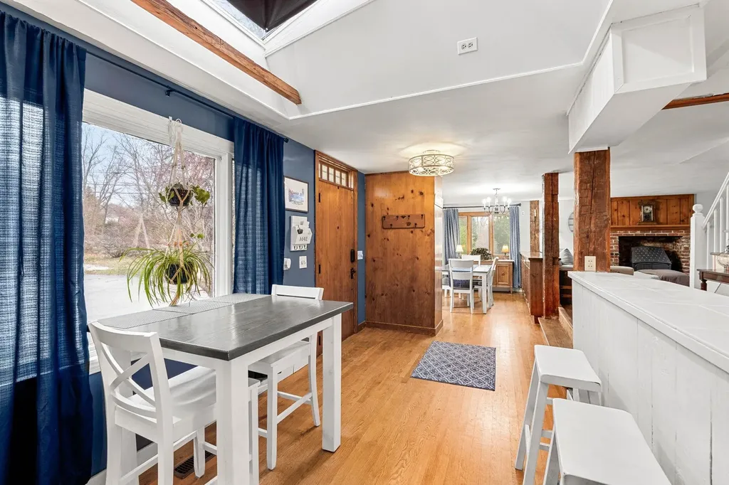 256 E Dunstable Road Nashua NH 03062