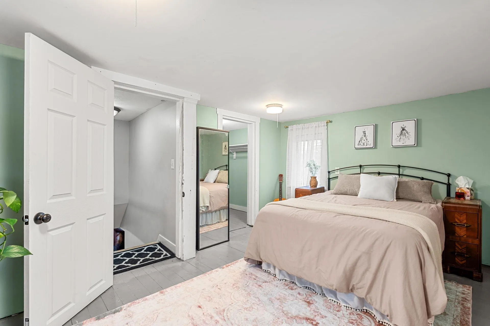 256 E Dunstable Road Nashua NH 03062