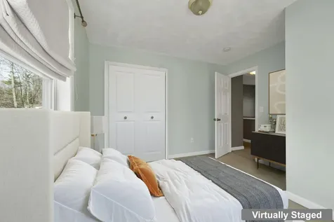 12 Serenity Lane Meredith NH 03253