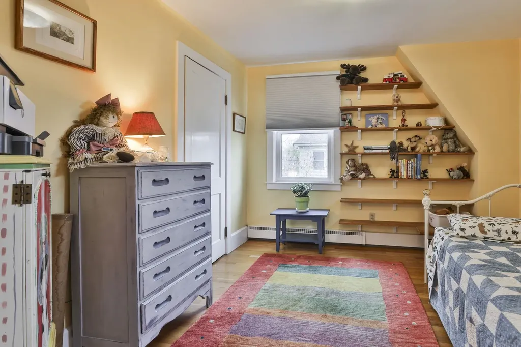 25 Eastman Street Nashua NH 03060