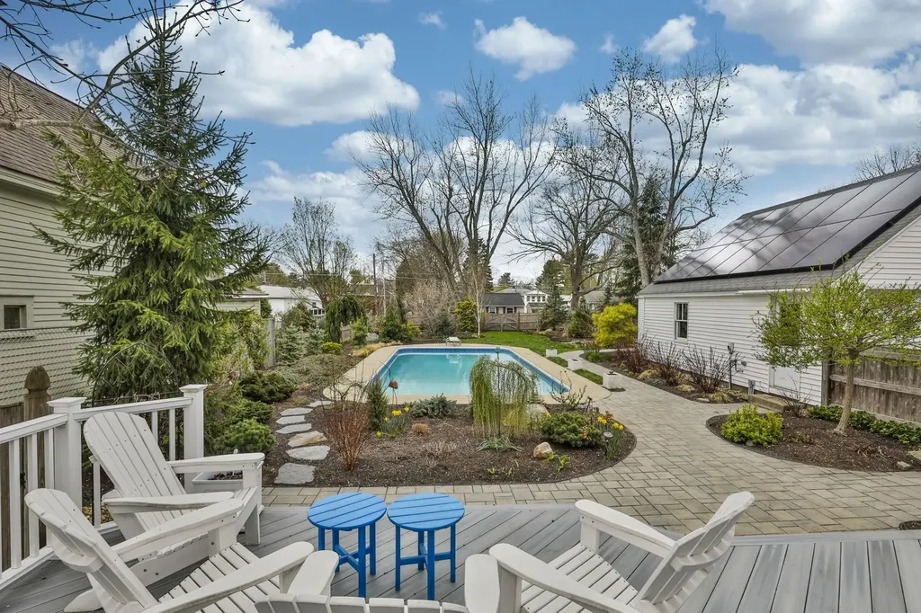 25 Eastman Street Nashua NH 03060