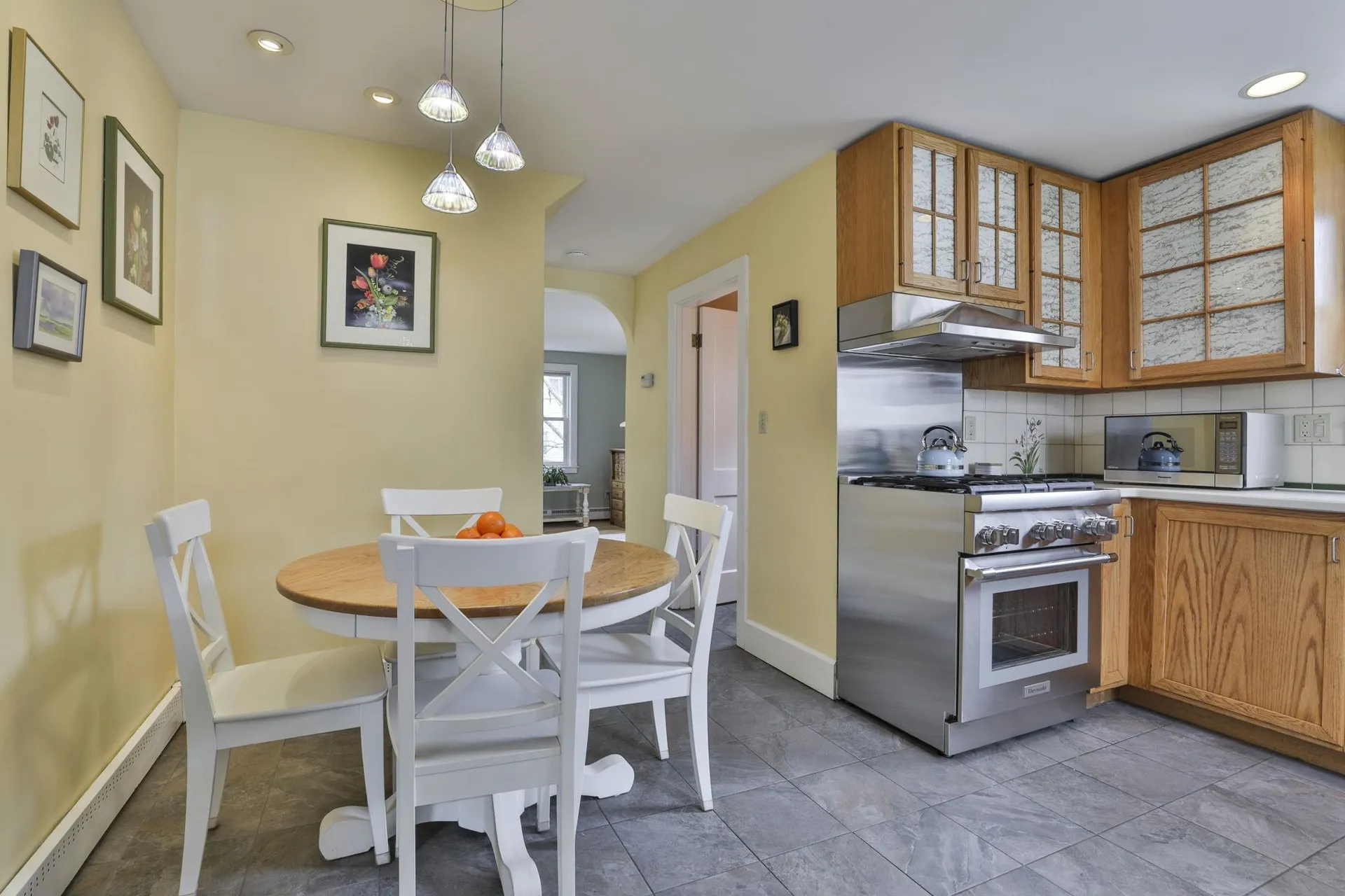 25 Eastman Street Nashua NH 03060
