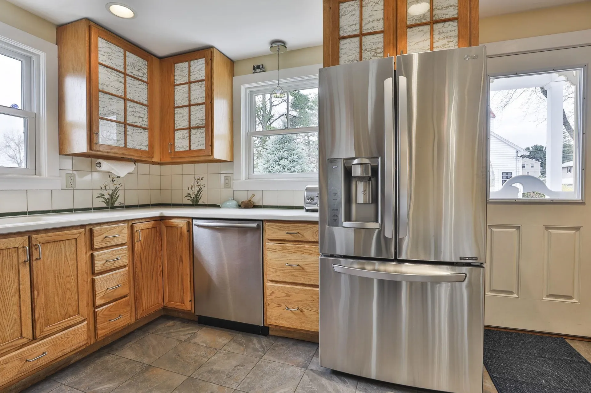 25 Eastman Street Nashua NH 03060
