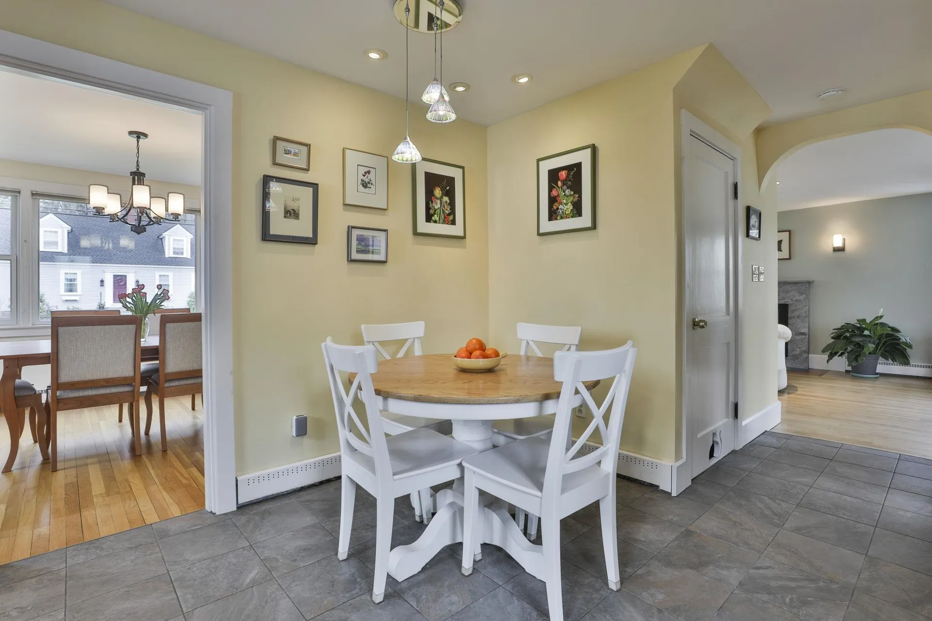 25 Eastman Street Nashua NH 03060
