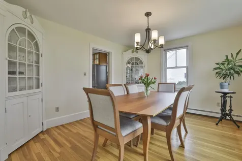 25 Eastman Street Nashua NH 03060