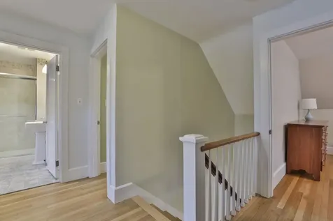 25 Eastman Street Nashua NH 03060