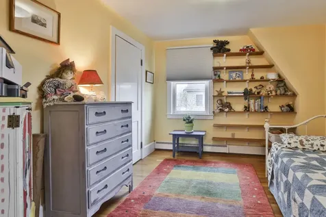 25 Eastman Street Nashua NH 03060