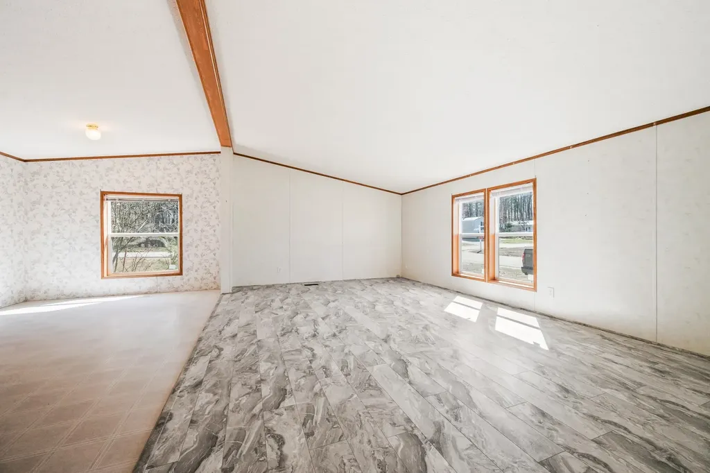 26 Firelite Road Conway NH 03860