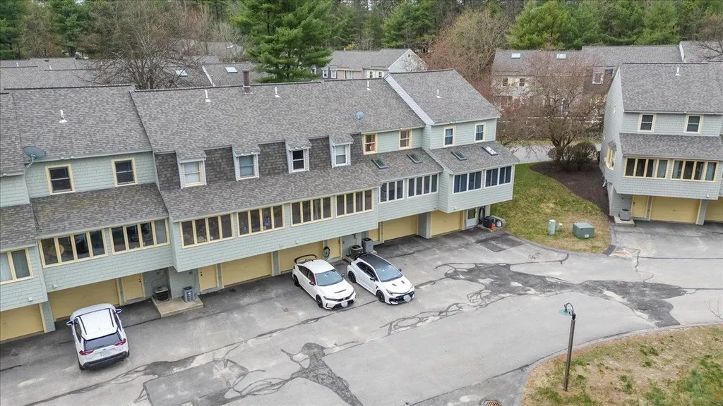 86 Sentry Way Merrimack NH 03054