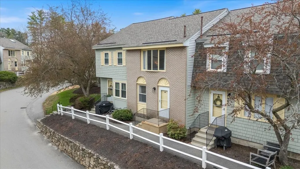 86 Sentry Way Merrimack NH 03054