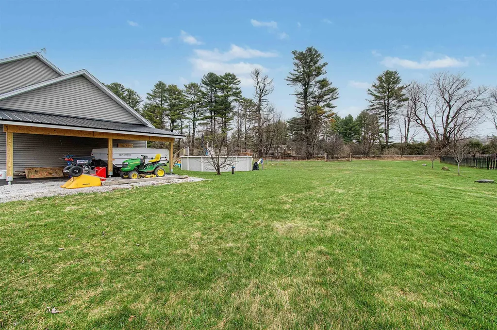21 Pheasant Run Road Fairfax VT 05454