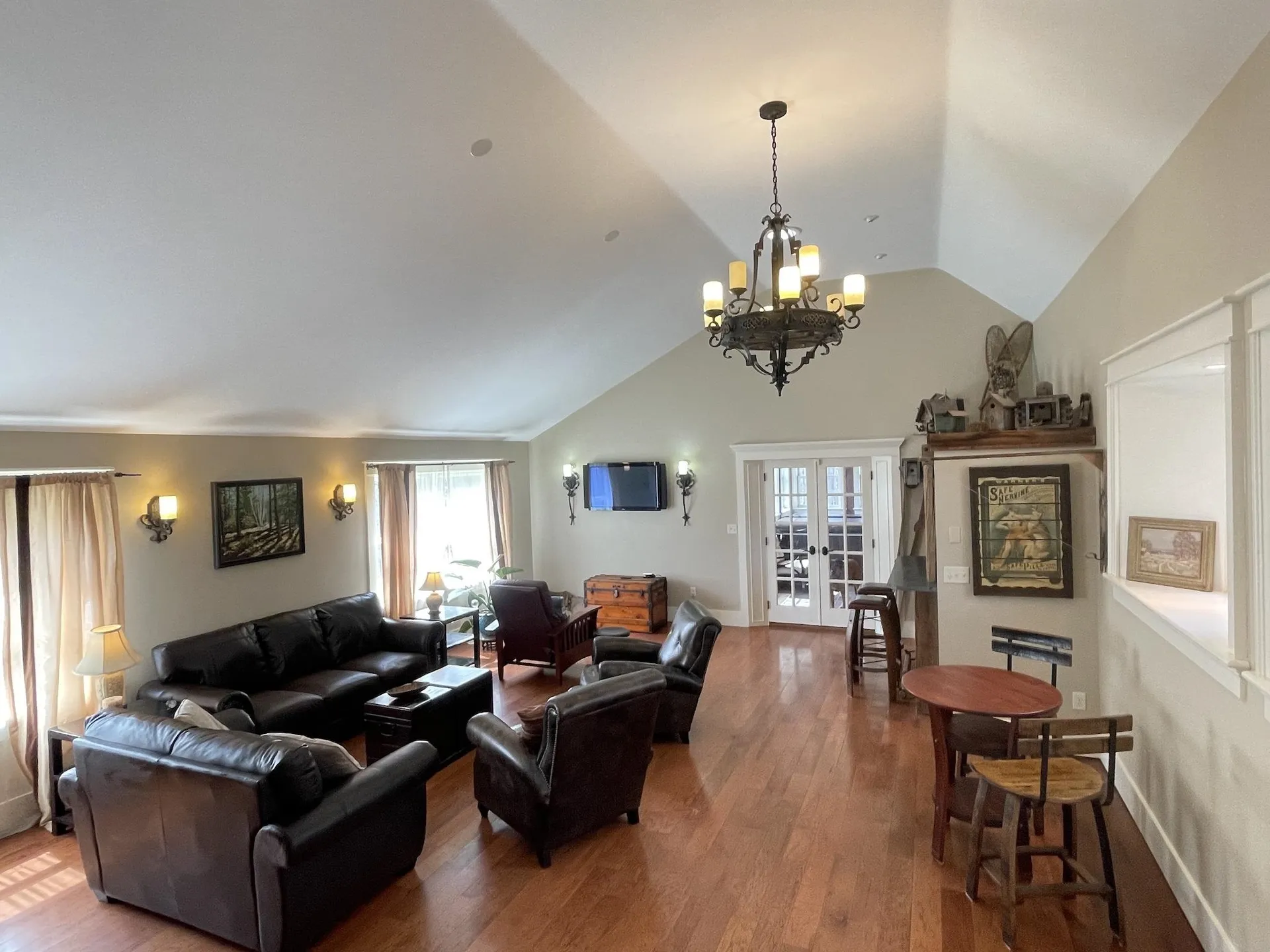 84 Cross Road Sharon NH 03458