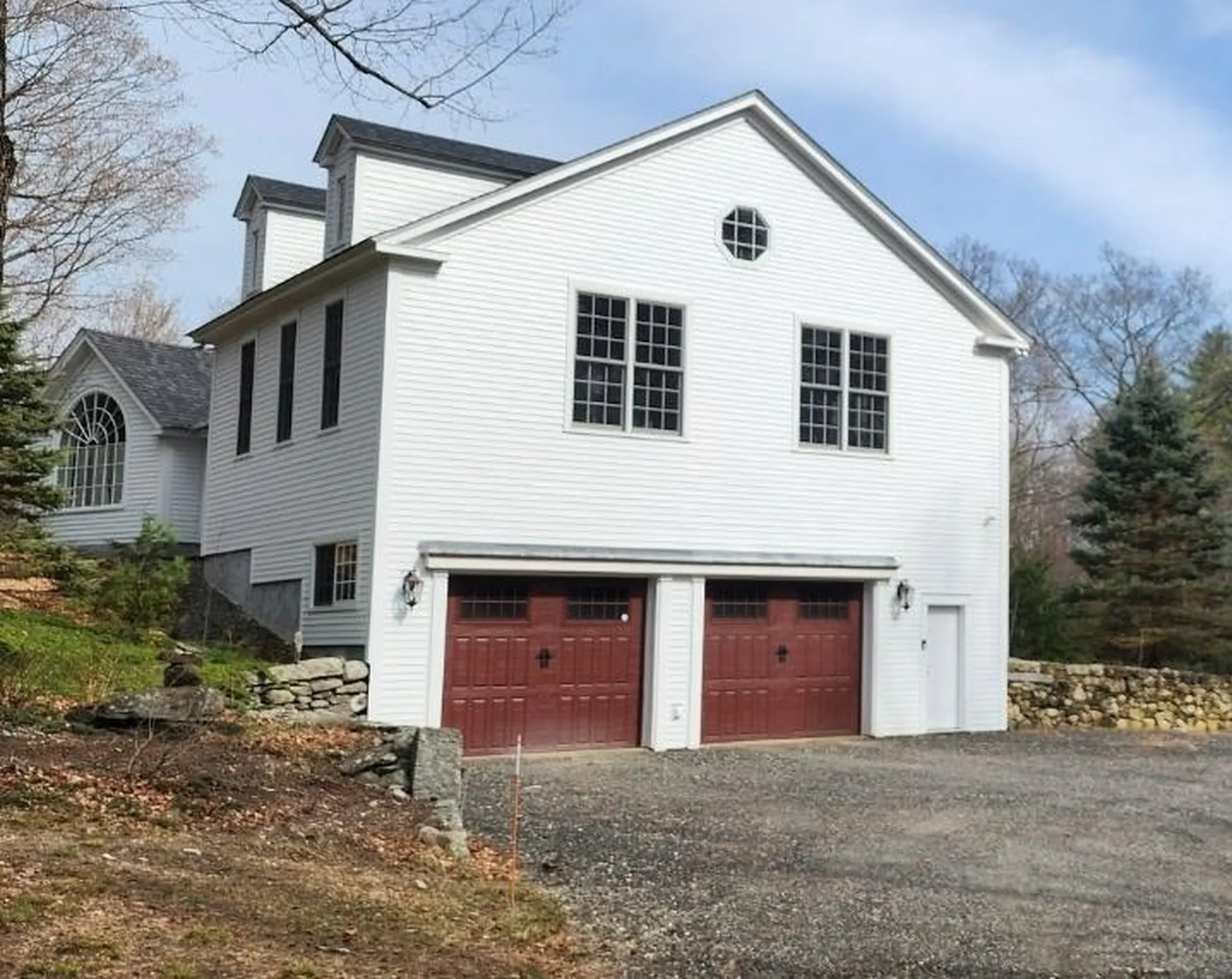 84 Cross Road Sharon NH 03458