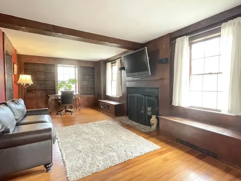 84 Cross Road Sharon NH 03458